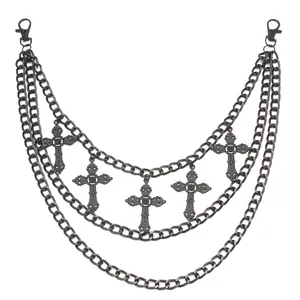 Gothic Punk mehrlagige Hosenkette mit geschnitzten Kreuzanhängern in Gunmetal-Optik