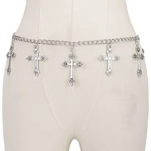 Gedetailleerde weergave van de retro zilveren hip-hop metalen tailleketting met kruisen