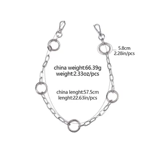 Detailed view of silver chain strap with large rings and snap hooks, length 57.5cm