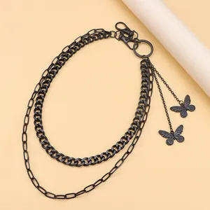 Chaîne de pantalon double en métal noir avec pendentifs papillon et fermoir mousqueton