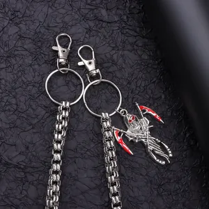 Catena da pantaloni punk argento con ciondolo fantasma e chiusura a moschettone
