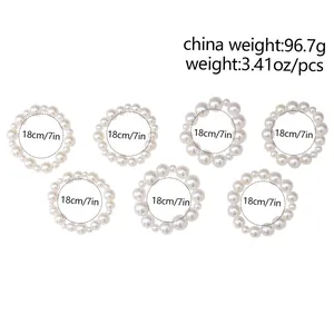 Set di 7 bracciali elastici in finte perle bianche, 18 cm di circonferenza, 96,7 g