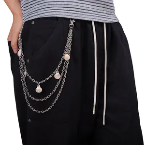 Chaîne de pantalon multicouche en métal argenté avec pendentifs coquillages naturels