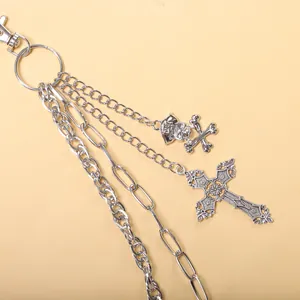 Catena per pantaloni multistrato argento gotico con pendenti a croce e teschio punk