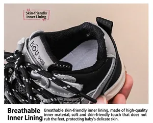 Vue détaillée de la doublure en maille respirante et du col souple des baskets enfant