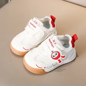 Scarpe da camminata per bimbi bianco e rosso con robot e chiusura a strappo