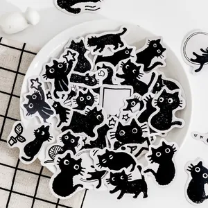 Set di adesivi decorativi con gatti bianchi e neri in ciotola bianca per hobby