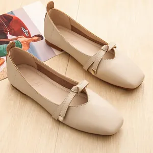 Orecchini Mary Jane Bassi da Donna con Punta Quadrata in Pelle Microfibra Retro Fibbia Tacco Basso Loafer Confortevoli Scarpe da Passeggio Quotidiane