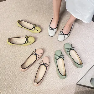 Ballerines pour Femmes à Bout Carré Semelle Souple avec Nœud Bordure Contrastée Texture Litchi Chaussures Plates Décontractées et Confortables