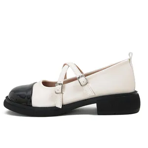 Chaussures Mary Janes rétro à bout rond et plateforme pour femmes en ivoire et noir