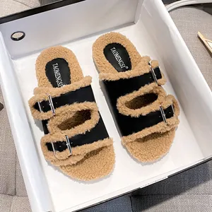 Ciabatte stile Birkenstock da donna in ecopelle con fodera in pile e doppie fibbie regolabili