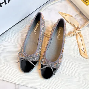 French Style Tweed Patent Leather Ballet Flats For Women Round Toe Bow Decoration Comfortable Low Heel Slip On Shoes