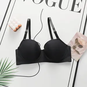 Classic black seamless lace lingerie set with adjustable straps and wire support