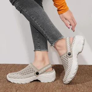 Atmungsaktive Damen Mesh-Clogs mit Karomuster, dicker Polstersohle und Fersenriemen