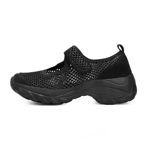 Schwarze Mary-Jane-Sneaker für Damen mit atmungsaktivem Mesh-Gewebe und Klettverschluss