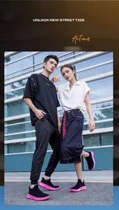 Couples breathable knitted sneakers with pink thick soles in a modern street style