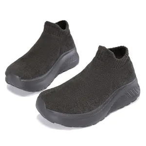 Sneakers a calzino con zeppa in maglia grigio scuro e suole antiscivolo spesse per unisex