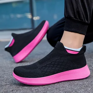 Unisex Flyknit Slip-on Walking Sneakers Breathable Mesh Casual Shoes Lightweight Non-slip Athletic Trainers For Men Women