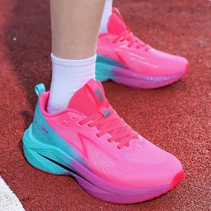 Fashionable mesh running shoes for men and women with pink and blue gradient design