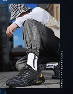 Outdoor street style προβολή ανδρικών παπουτσιών τρεξίματος παραλλαγής με πλέγμα