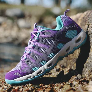 Outdoor water shoes for men and women with breathable mesh and quick-dry drainage soles