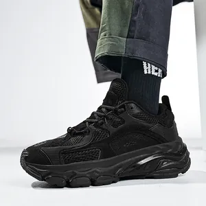 Sneaker chunky nere da uomo con plateau, mesh traspirante e tomaia in scamosciato