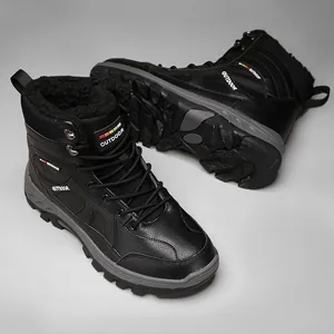 Men's outdoor winter boots in black with warm faux fleece lining and anti-slip rubber sole