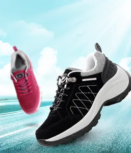 Detailansicht rutschfester Plateau-Wanderschuhe mit atmungsaktivem Mesh und Schnürung
