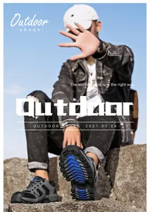 Detailopname van outdoor wandelschoenen met blauwe antislip gekartelde rubberen zolen