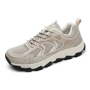Chaussures de randonnée homme beige et gris avec maille respirante et semelle antidérapante