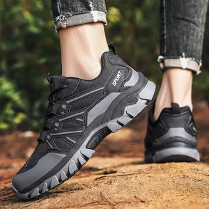 Scarpe da trekking traspiranti da uomo nero-grigio con suole in gomma spesse antiscivolo