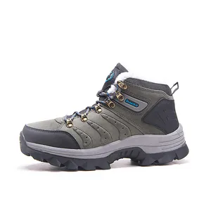 Winter men's hiking boots with warm faux fur lining and anti-slip rubber soles