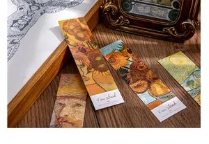 Λεπτομερής όψη σελιδοδεικτών Van Gogh σε ρουστίκ ξύλο με κλασικό πλαίσιο φόντο