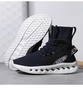 Detailansicht der High-Top-Socken-Sneaker für Herren mit Mesh und hohler Dämpfungssohle