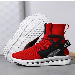 Details roter High-Top Sock-Sneaker mit hohler Dämpfungssohle und atmungsaktivem Mesh-Gewebe