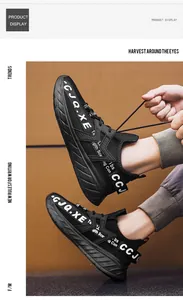 Dettaglio di sneaker nere da uomo con chiusura stringata e tomaia in mesh traspirante