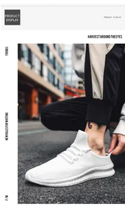 Nahaufnahme weißer Mesh-Sneaker mit strukturierter Sohle und modernem Streetstyle-Design