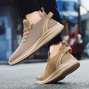 Chaussures de Course en Maille Respirante pour Hommes Légères Antidérapantes Baskets à Semelle Épaisse Chaussures de Marche Décontractées pour Sport Plein Air