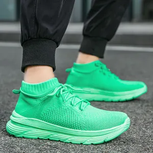 Baskets homme vert fluo en maille tricotée respirante et semelle légère de sport
