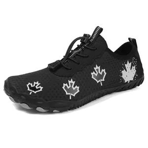 Breathable black quick-dry water shoes with five-leaf print and anti-slip rubber sole