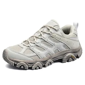 Chaussures de randonnée grises respirantes avec semelle en caoutchouc durable