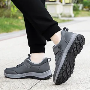 Dunkelgraue Damen-Walkingschuhe mit Mesh und Klettverschluss für Outdoor-Aktivitäten