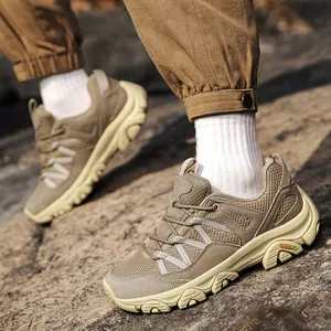 Heren outdoor wandelschoenen in kaki met duurzame rubberen zool en warme voering