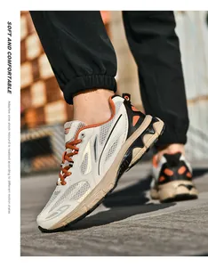 Detail of outdoor running shoes with mesh fabric and adaptive shock rebound sole