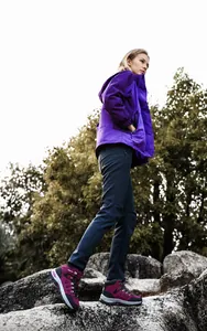 Outdoor Wanderschuhe für Damen mit hohem Schaft und modischem Pink-Schwarz Kontrast