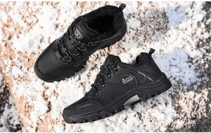 Botas de senderismo de invierno para hombre con forro polar y suela gruesa en nieve