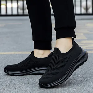 Scarpe da Camminata Slip On per Uomo e Donna Traspiranti in Mesh Flyknit Leggere per Anziani e Genitori Sneakers Sportive Casual Suola Spessa Antiscivolo Comode