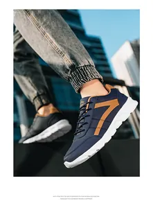 Sneaker casual da uomo leggera con suola in schiuma EVA per il massimo comfort