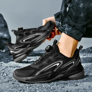 Ademende zwarte hardloopschoenen voor heren met draaisluiting en dikke antislipzool voor sport