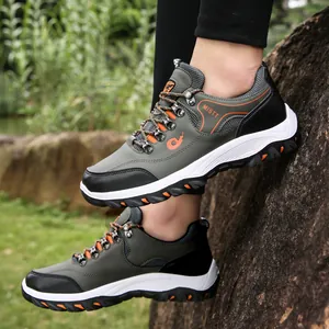 Deep olive green men's outdoor hiking shoes with durable anti-slip rubber soles for trekking